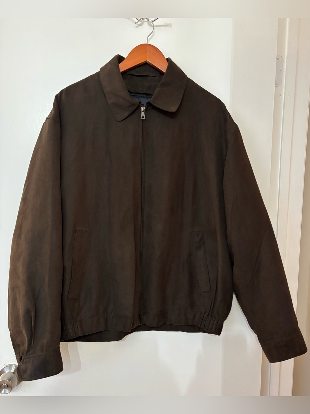 JoS. A. Bank Men's Faux MicroSuede Brown Bomber Style Zip Up Jacket Size Large